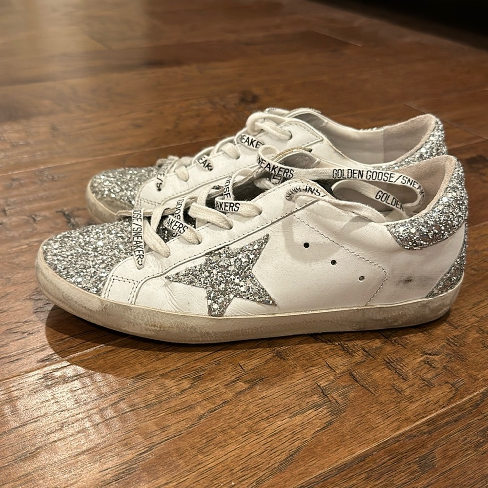 Golden Goose superstar